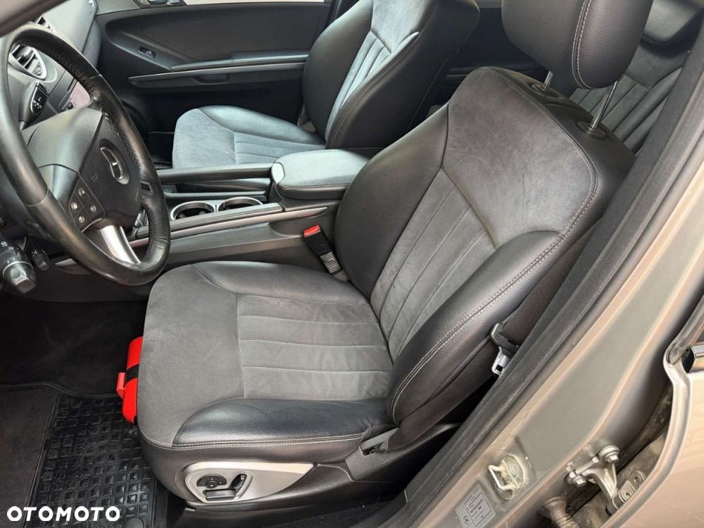 Mercedes-Benz ML - 20