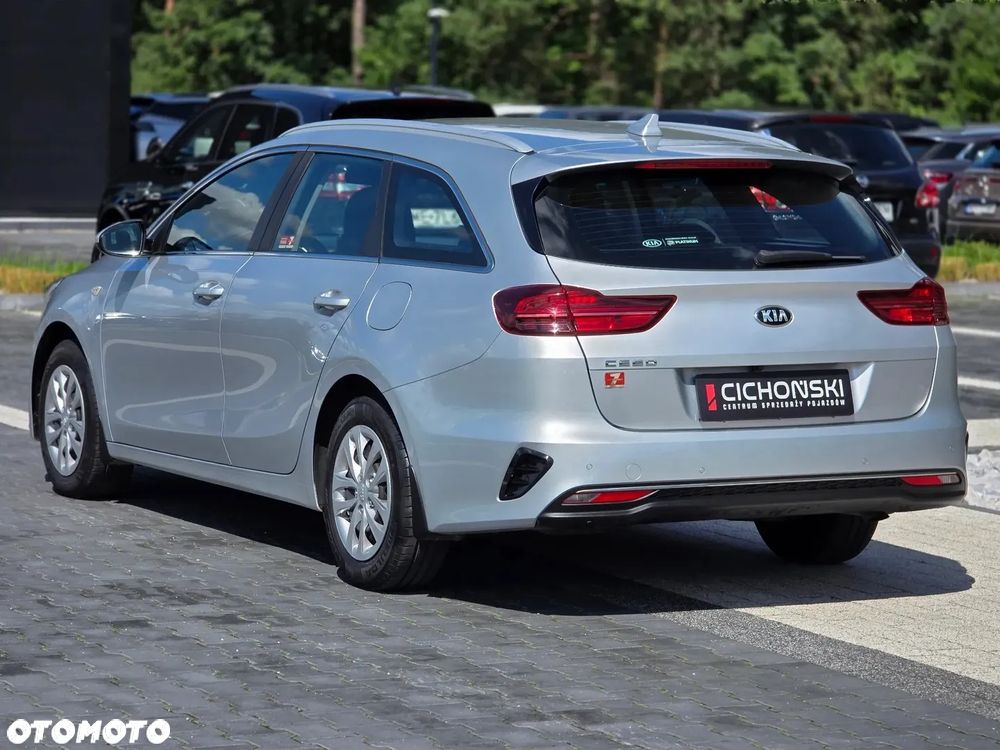 Kia Ceed 1.6 CRDi SCR L - 10