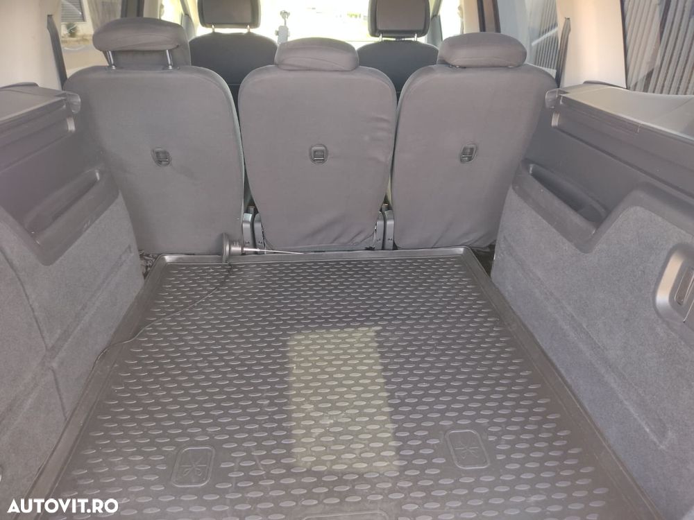 Volkswagen Sharan 2.0 TDI DSG (BlueMotion Technology) Comfortline - 10