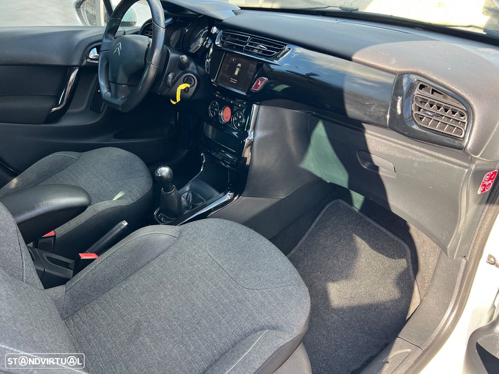 Citroën C3 1.2 PureTech Collection - 20