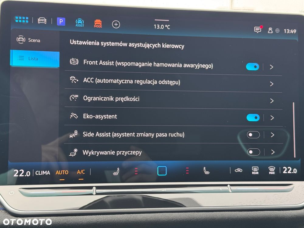 Volkswagen Passat Variant 2.0 TDI SCR DSG R-Line - 31