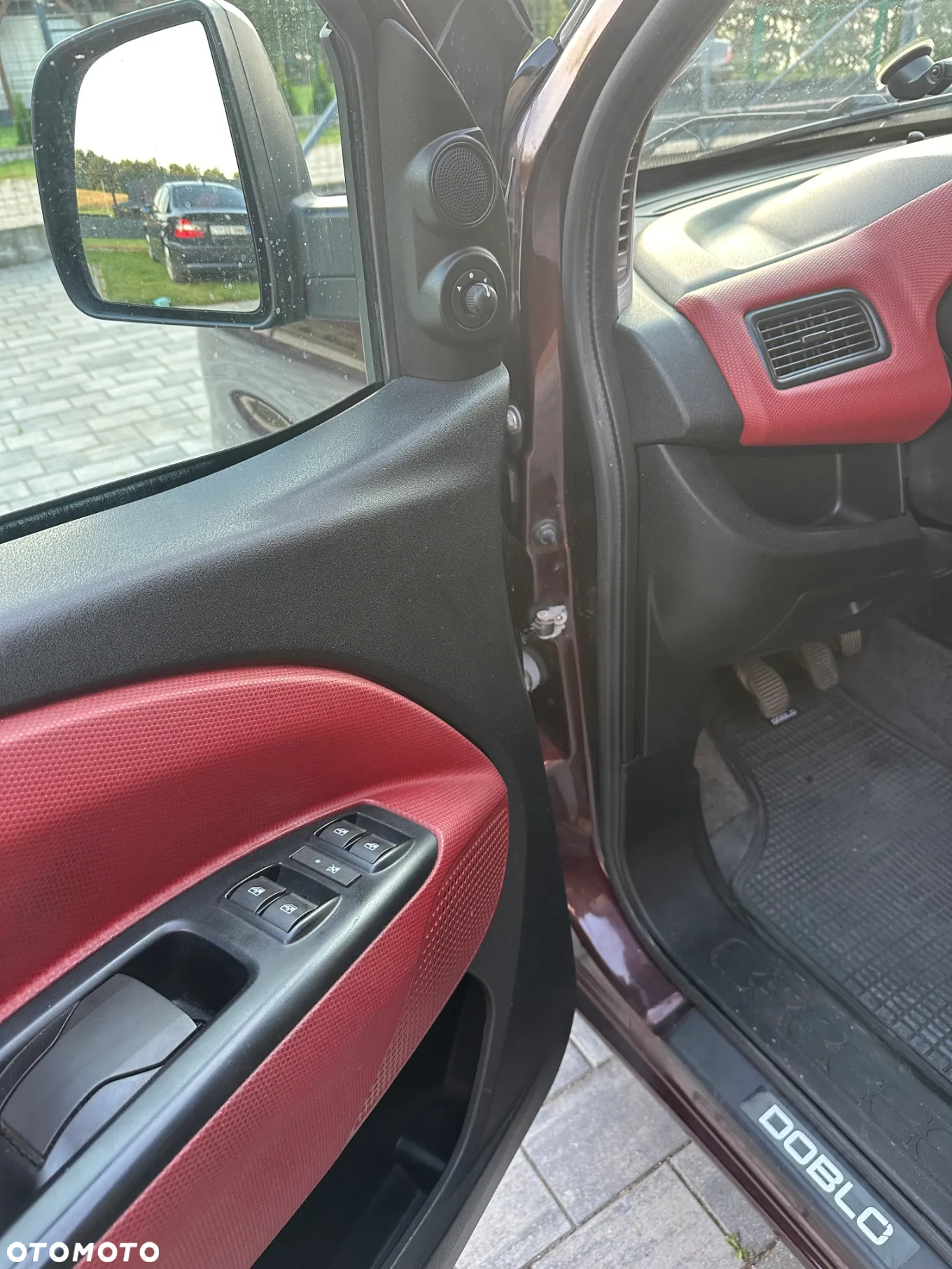 Fiat Doblo 2.0 Multijet 16V Emotion - 12