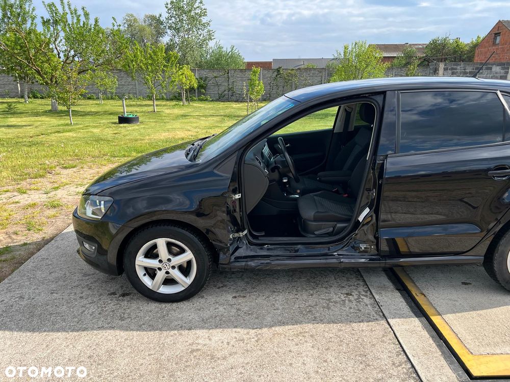 Volkswagen Polo 1.4 16V Comfortline DSG - 19