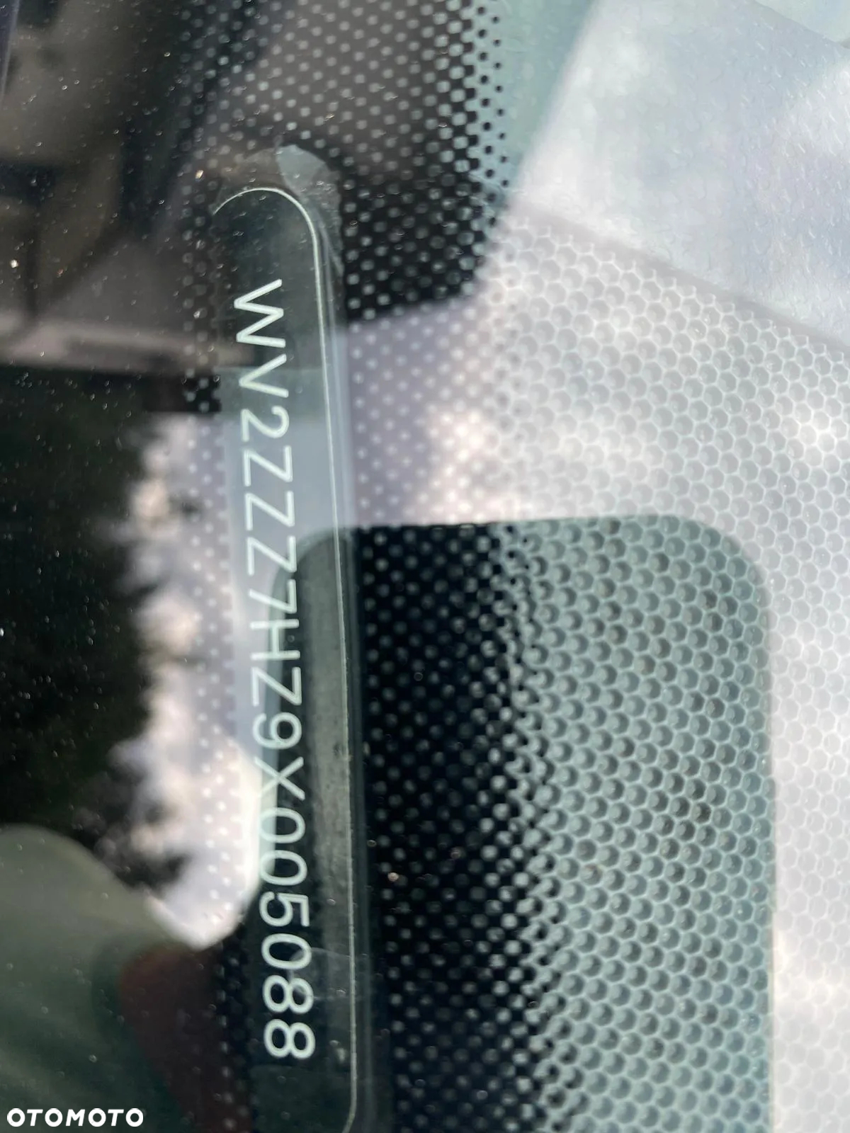 Volkswagen Caravelle - 13