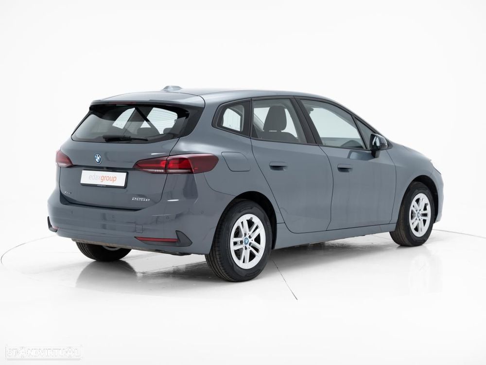 BMW 225xe Active Tourer e xDrive - 3