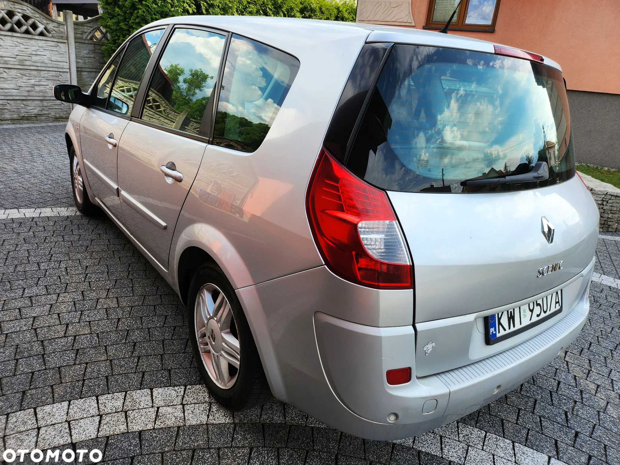 Renault Grand Scenic - 2