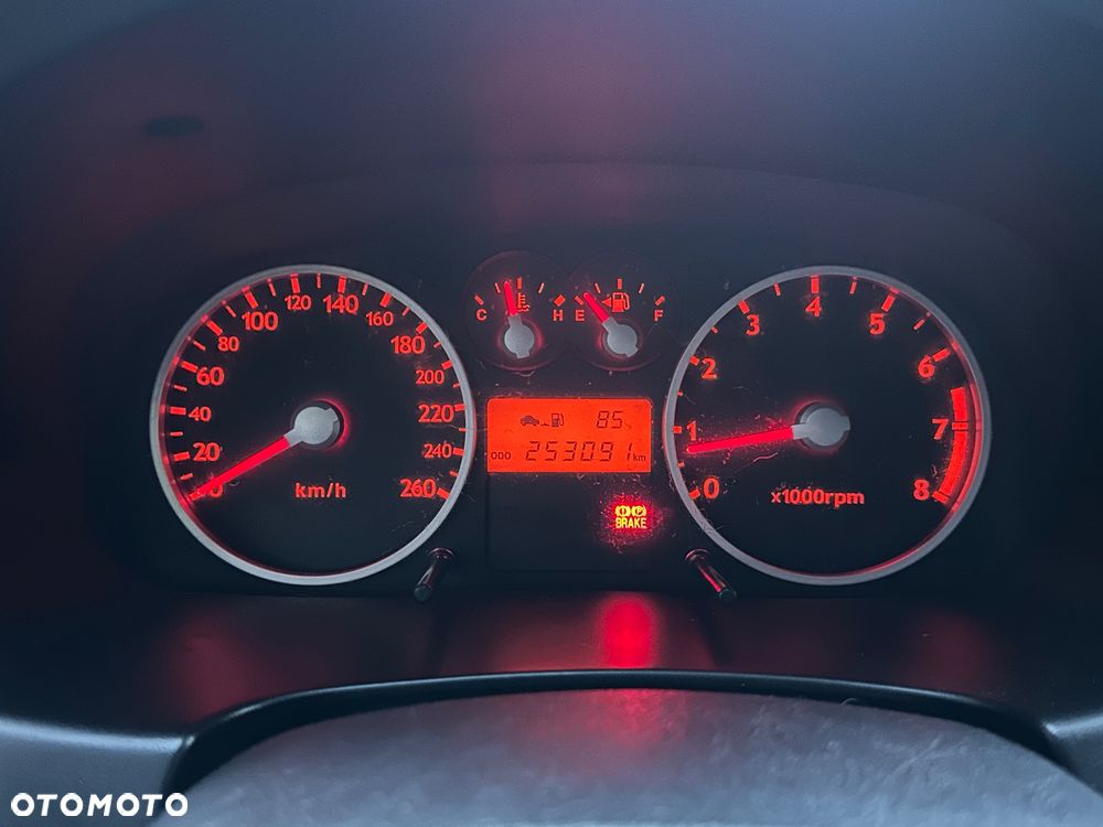 Hyundai Coupe 2.0 GLS - 5