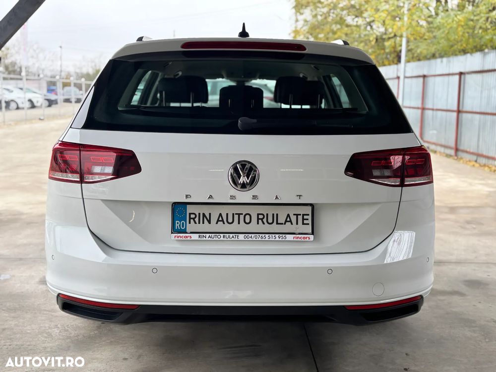 Volkswagen Passat Variant 1.6 TDI SCR DSG Business - 10