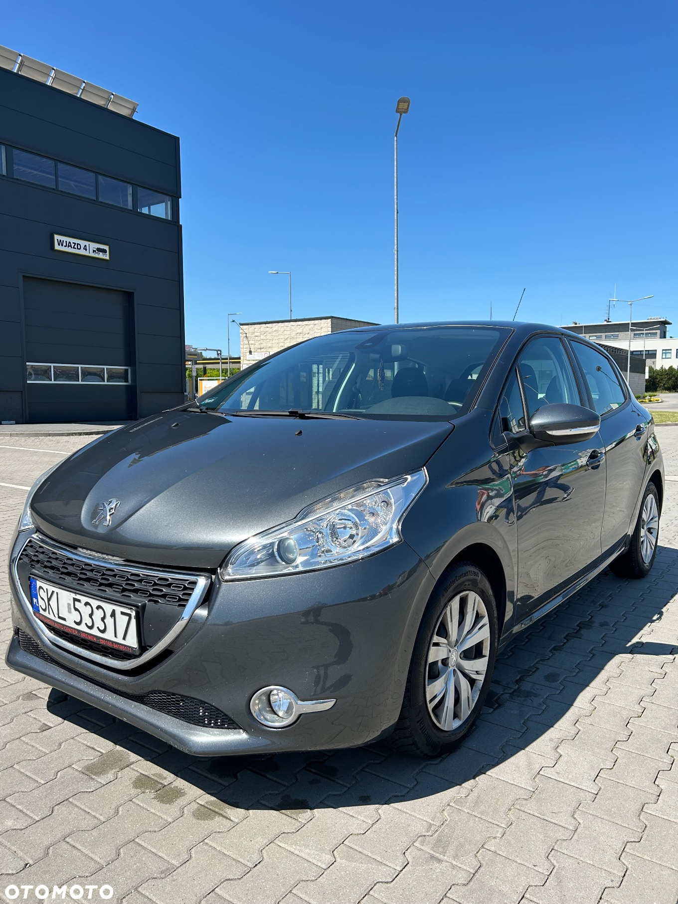 Peugeot 208 - 6