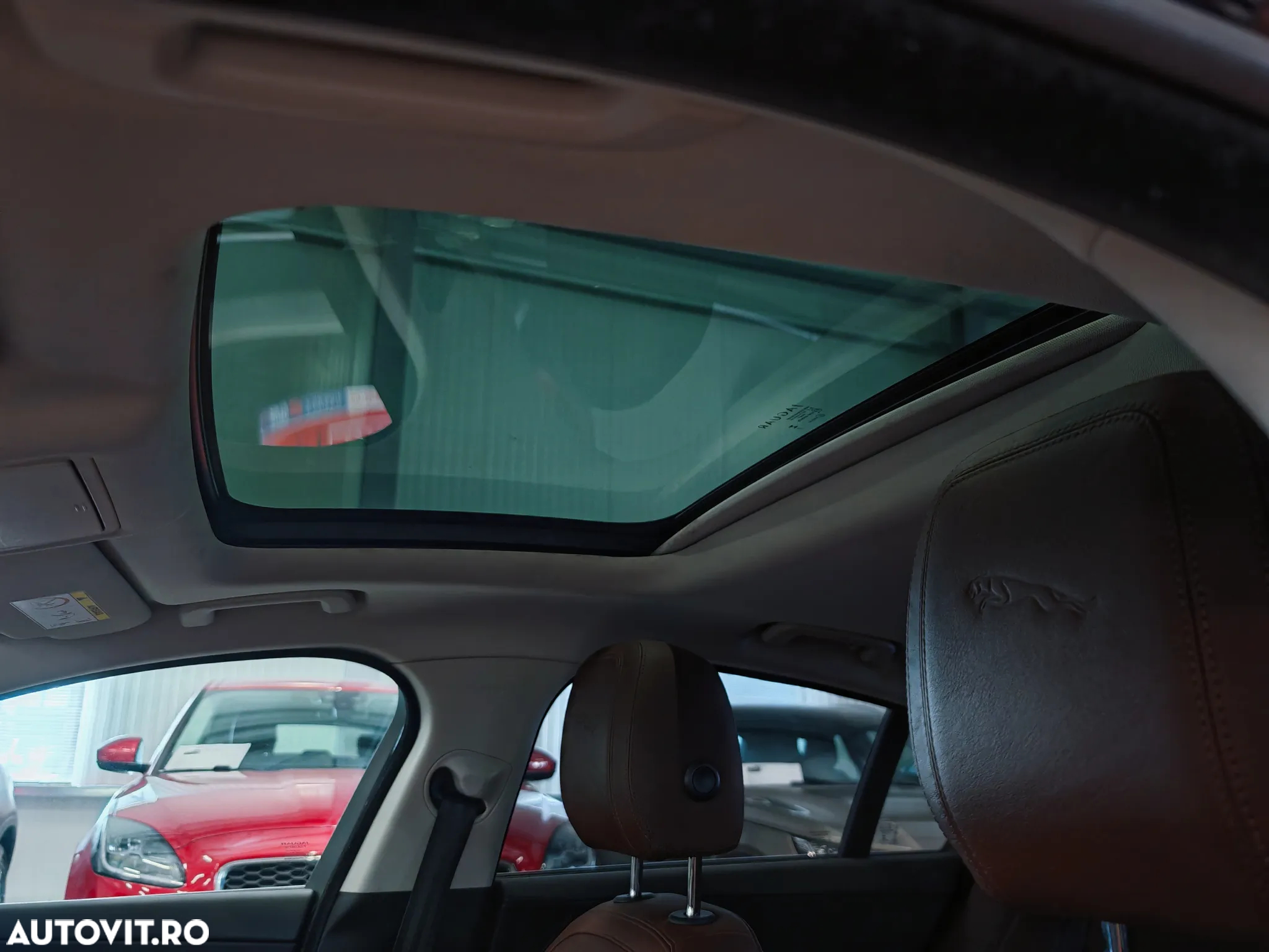 Jaguar XE 20d Aut. Prestige - 21