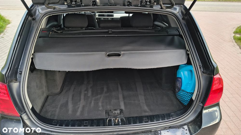 BMW Seria 3 - 13