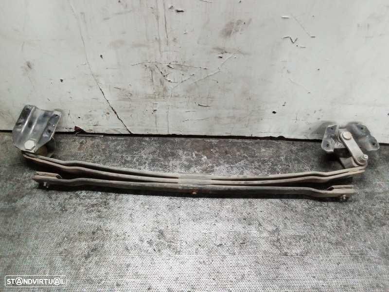 SUSPENSÃO TRASEIRA NISSAN NT400 CABSTAR - 1
