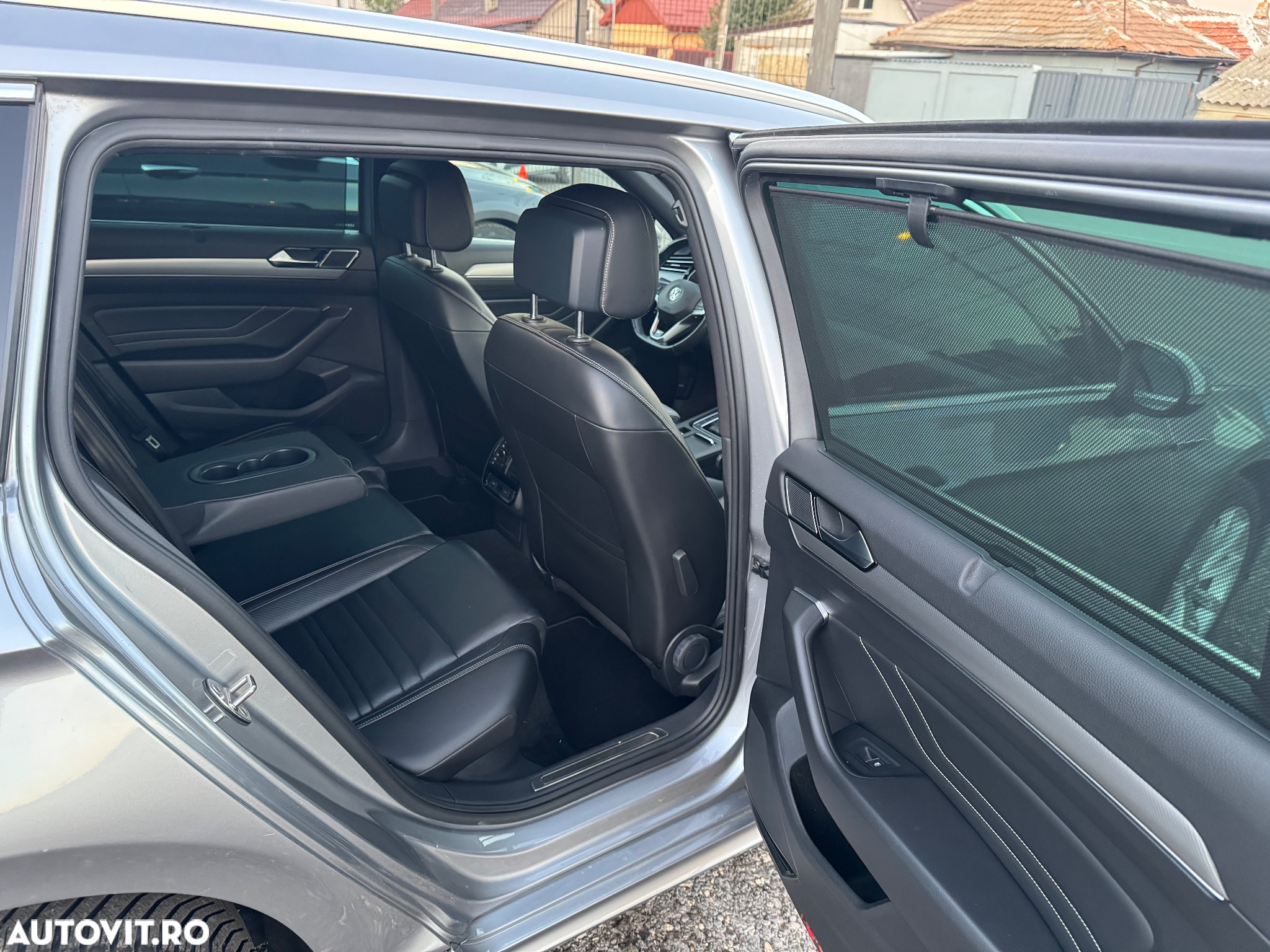 Volkswagen Passat 2.0 TDI SCR DSG 4Motion Business - 11