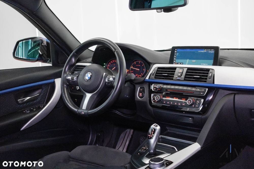 BMW Seria 3 320d xDrive M Sport - 15