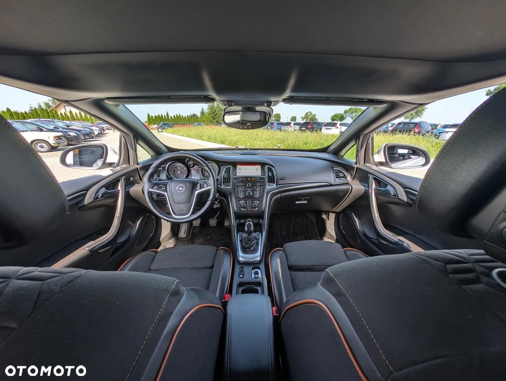 Opel Cascada 2.0 D Start/Stop Ultimate - 27