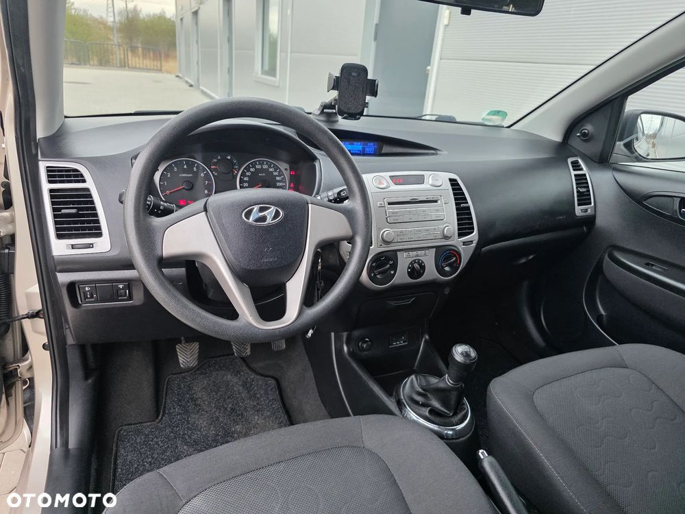 Hyundai i20 1.25 Comfort - 21