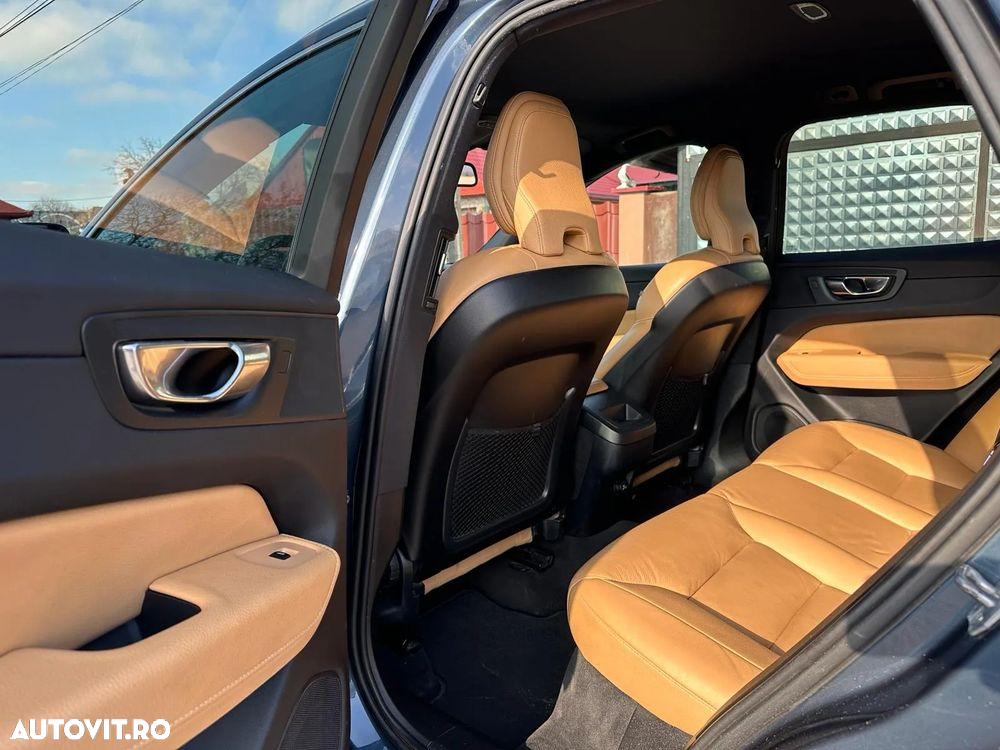 Volvo XC 60 - 11