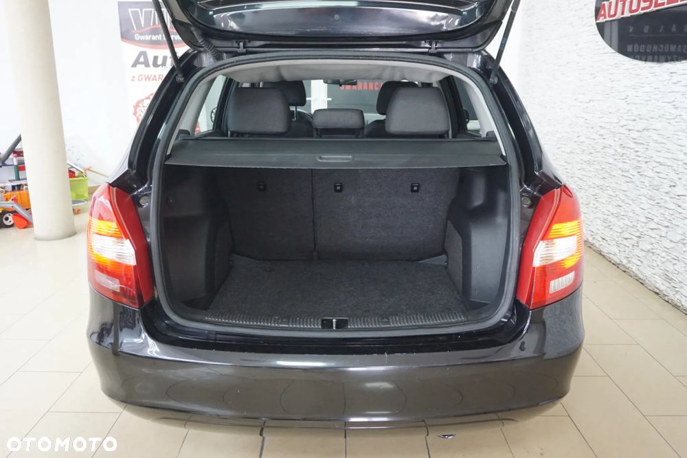 Skoda Fabia 1.2 HTP Classic - 12