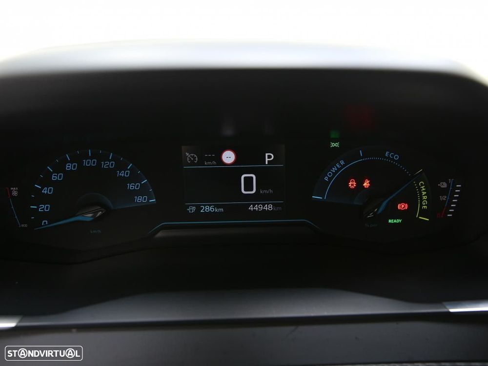 Peugeot e-2008 50 kWh Active - 20