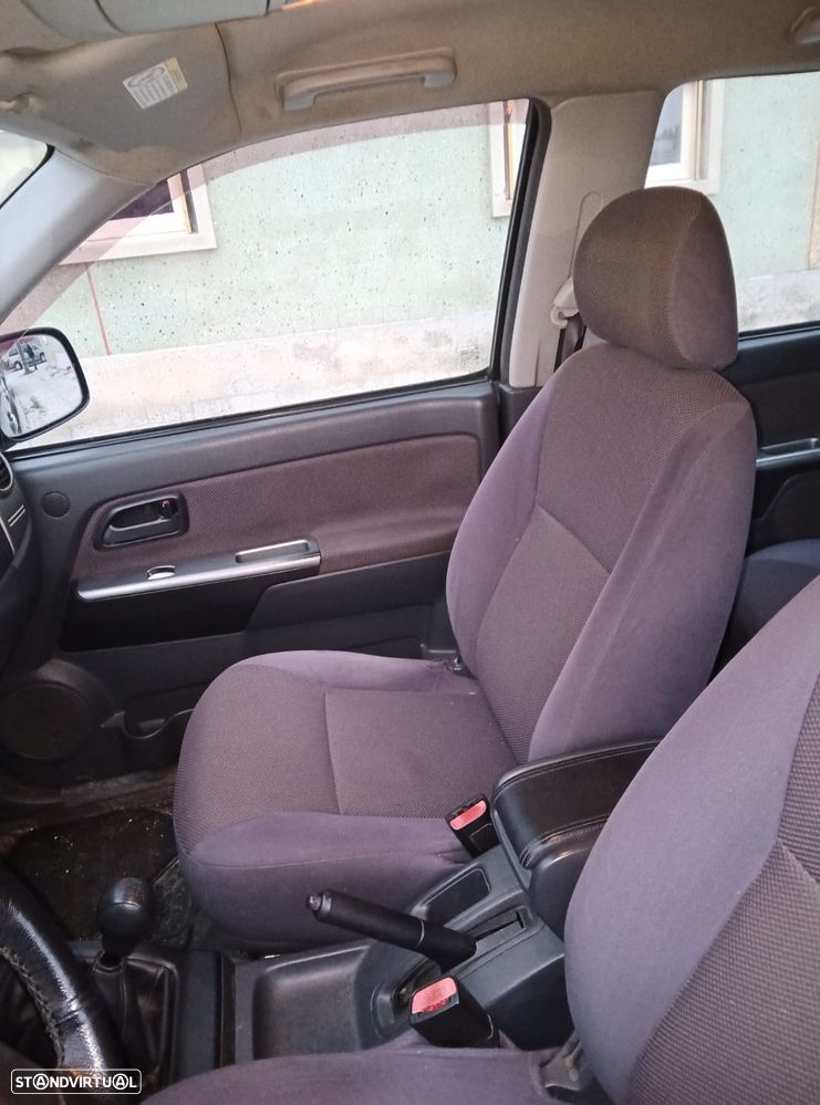 Isuzu D-Max 2.5 DTi CD 2WD L CM - 13