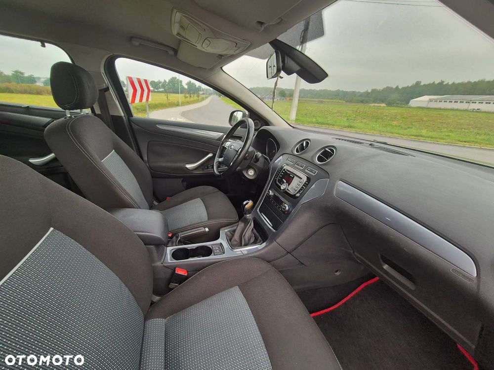 Ford Mondeo 2.0 Viva Titanium - 18