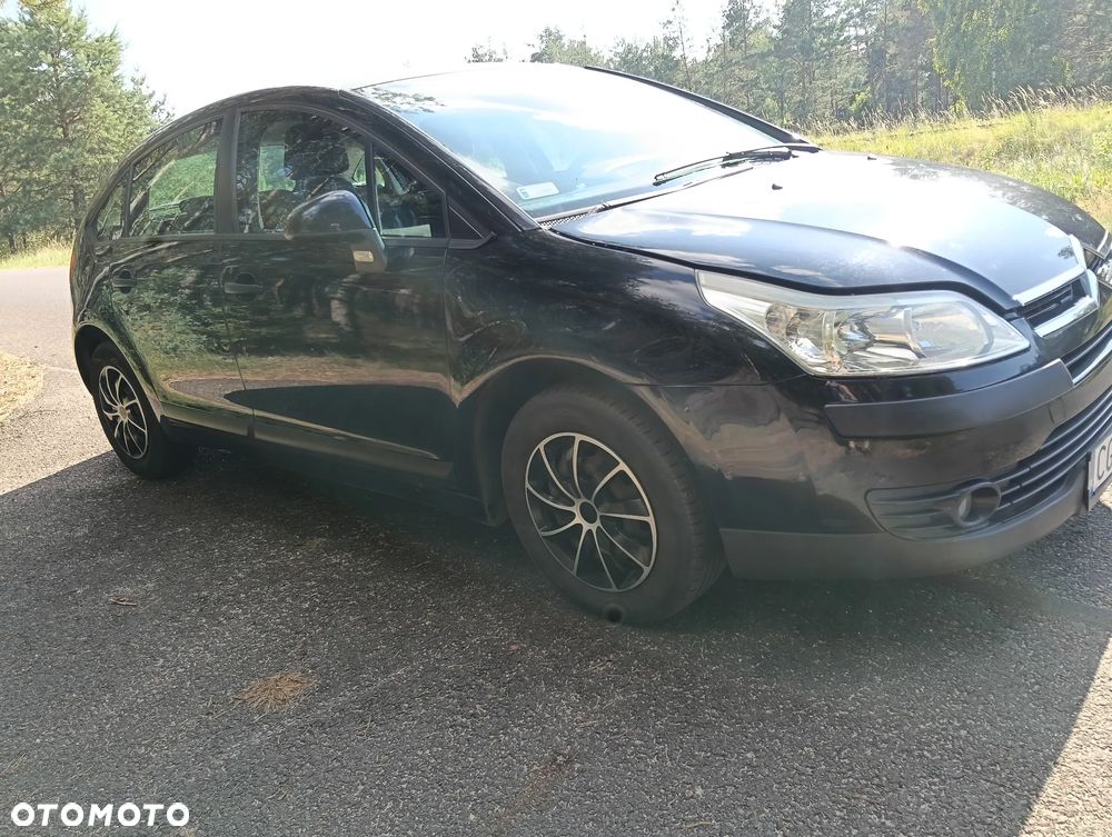 Citroën C4 1.4 16V X - 4