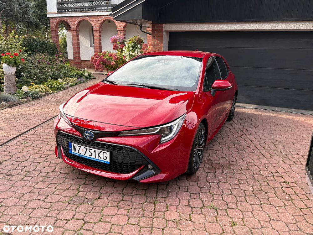Toyota Corolla 1.8 Hybrid Business Edition - 1