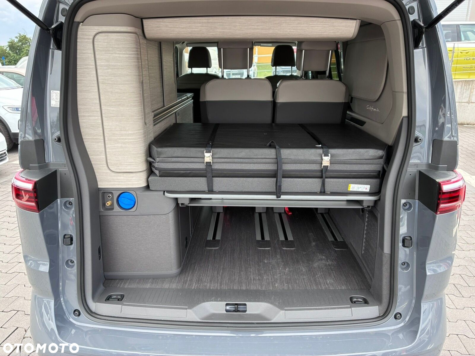 Volkswagen California - 23