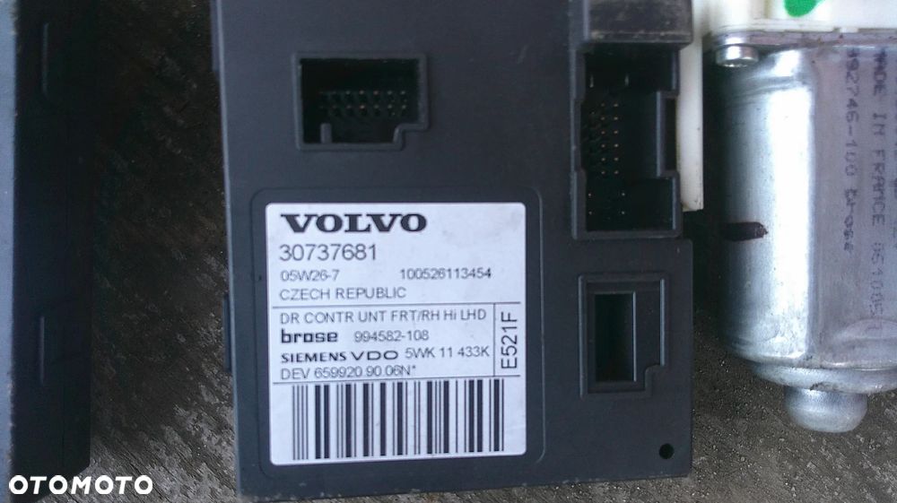 VOLVO V50 SILNICZEK SZYB LEWY LUB PRAWY - 4