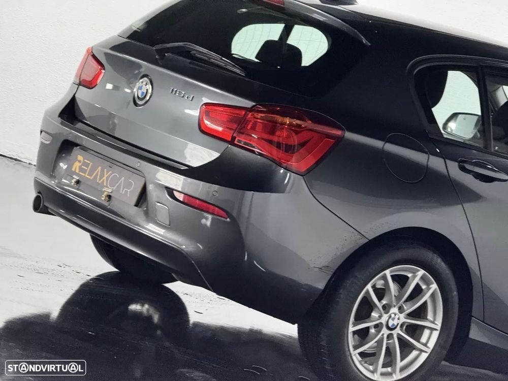 BMW 116 d EfficientDynamics Edition - 8