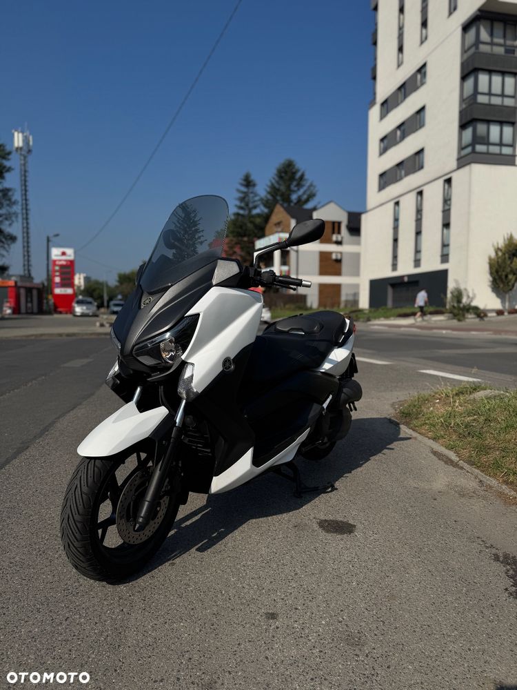 Yamaha X-max - 4