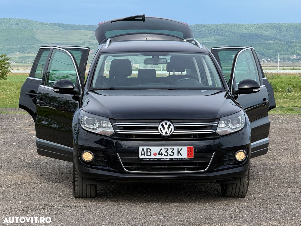 Volkswagen Tiguan 2.0 TDI DPF 4Motion BlueMotion Technology DSG Cup Sport & Style - 24