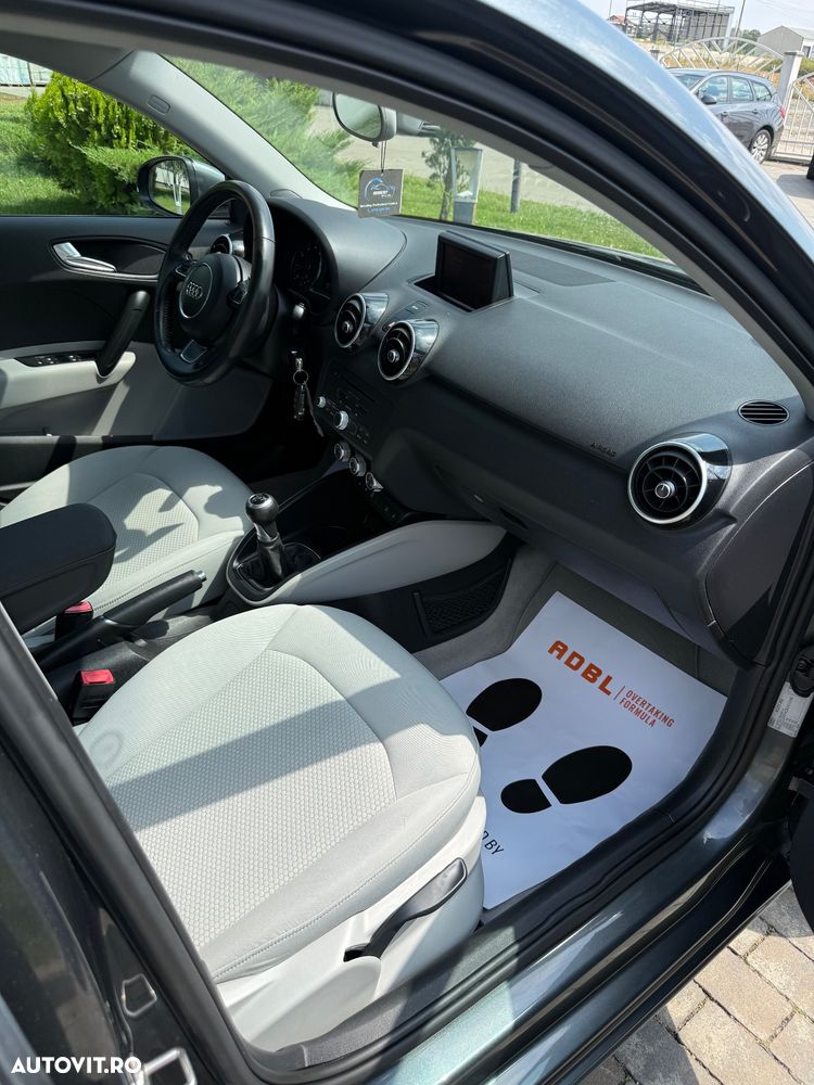 Audi A1 1.2 TFSI Attraction - 15