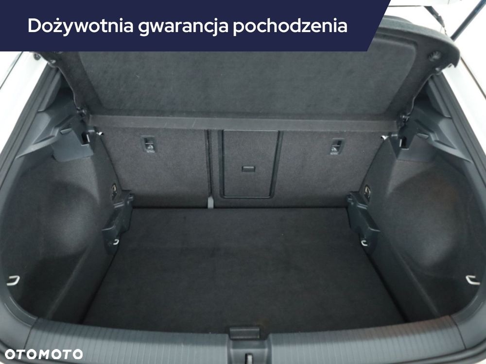 Volkswagen T-Roc - 13