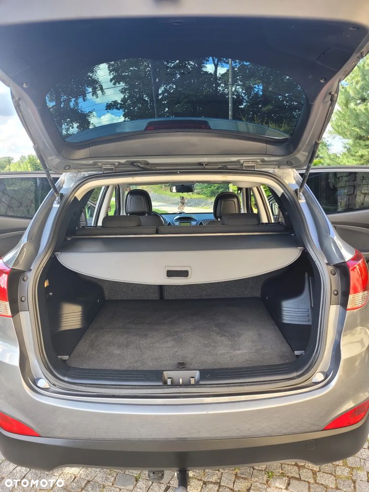 Hyundai ix35 1.6 2WD Fifa World Cup Edition - 15