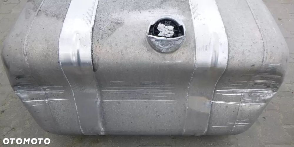 Mercedes Actros Zbiornik Paliwa A9604703104 - 2