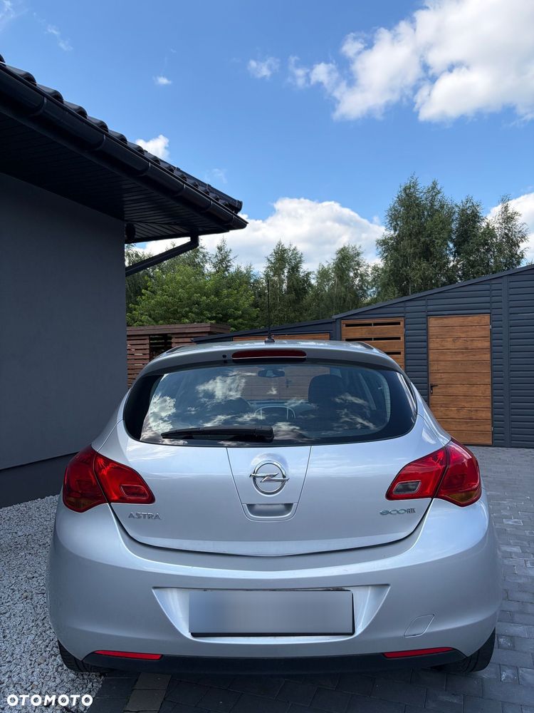 Opel Astra - 5