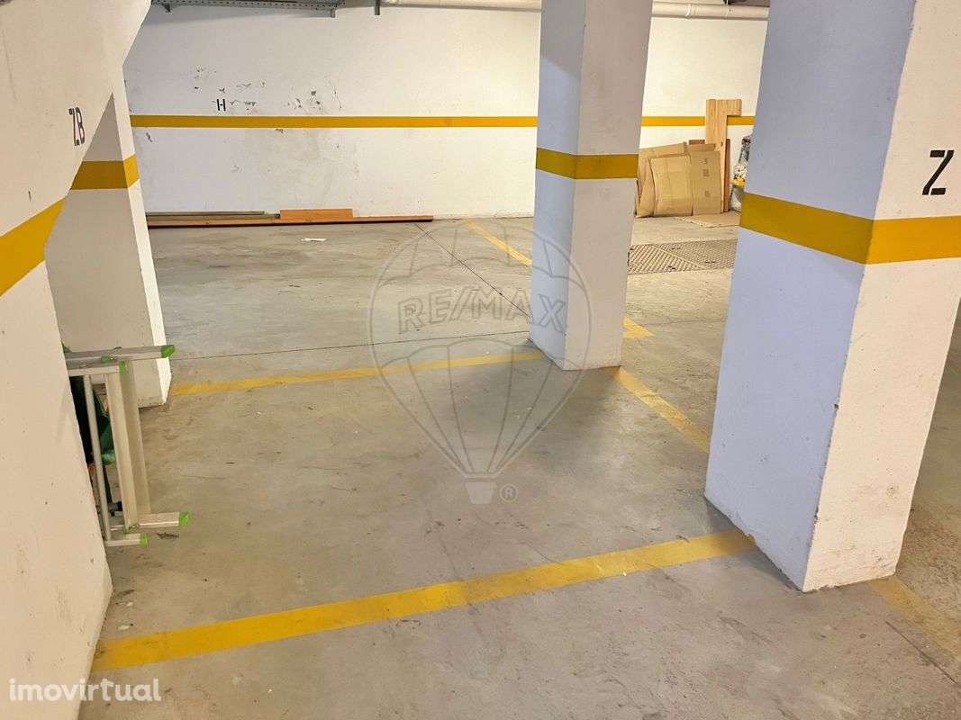 Garagem  para arrendamento - Grande imagem: 2/4