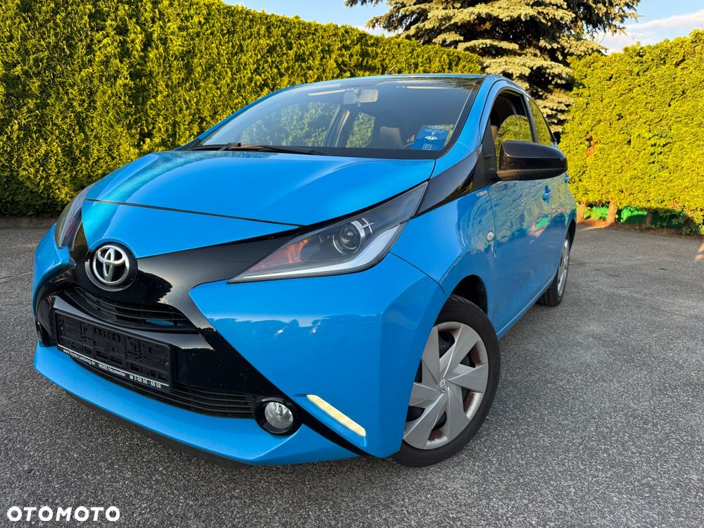 Toyota Aygo x-play Edition-S - 1