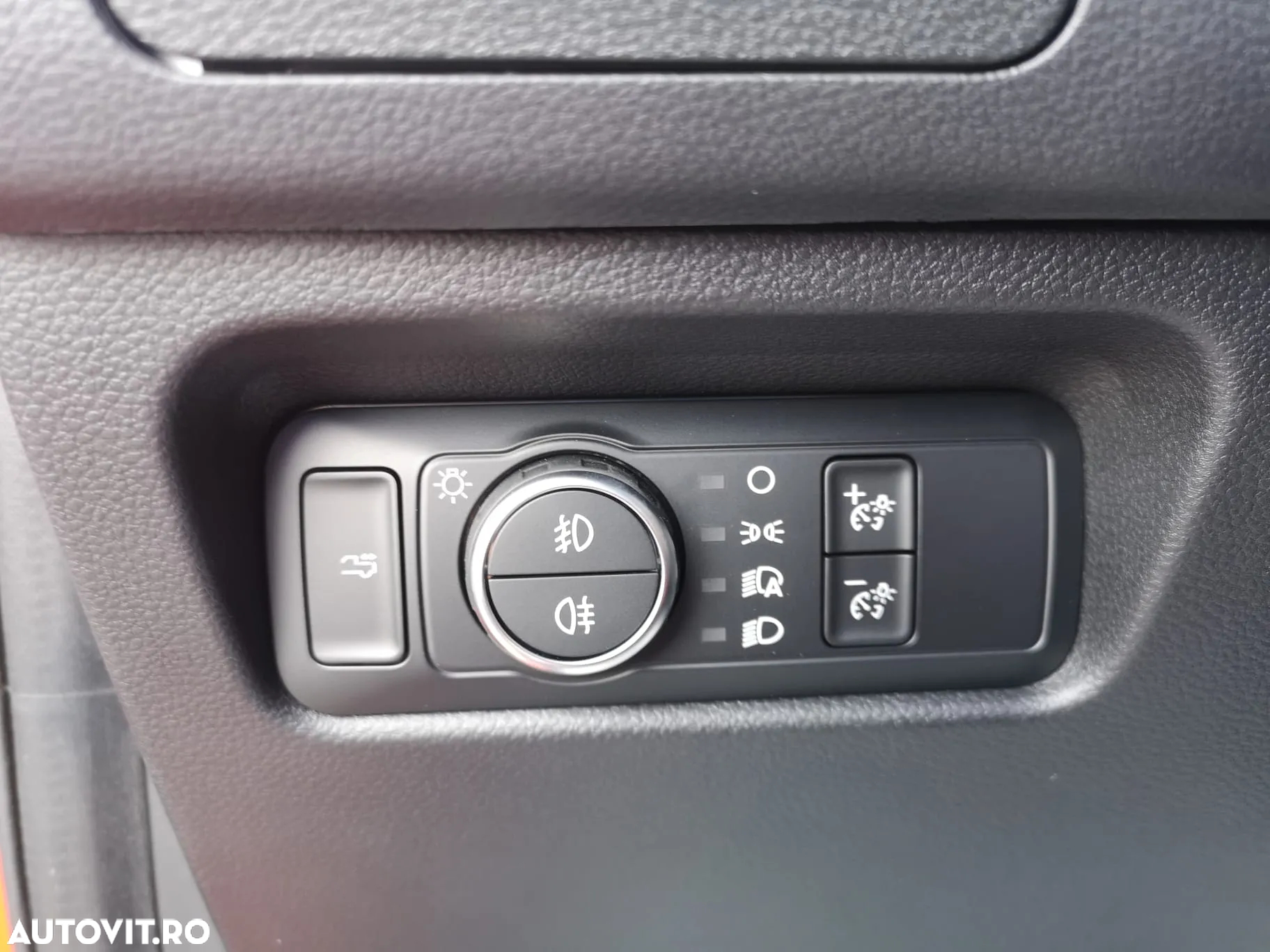 Ford Ranger Pick-Up 3.0 EcoBoost 288 CP 4x4 Cabina Dubla Raptor Aut. - 13