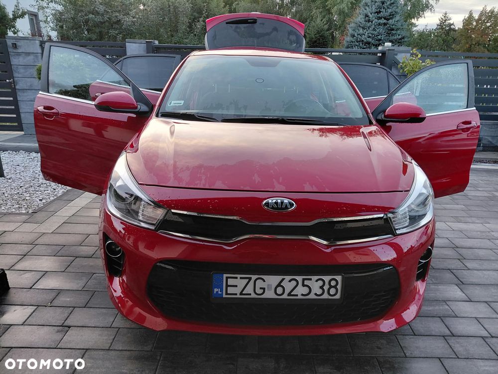 Kia Rio - 22