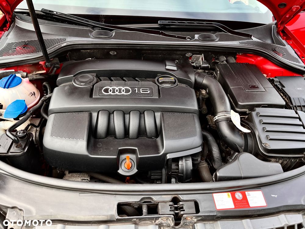 Audi A3 Sportback 1.6 S line Sportpaket plus - 28