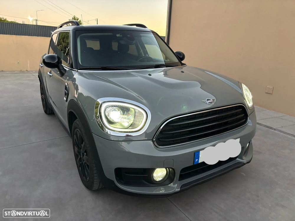 MINI Countryman Cooper D Auto - 13