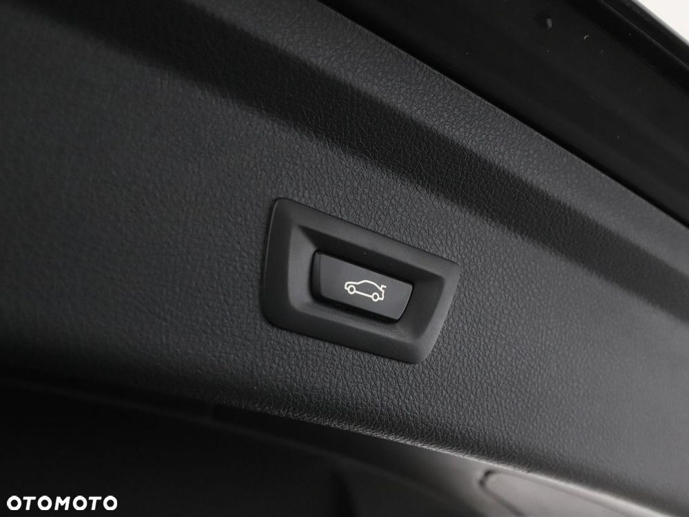BMW Seria 3 318d Advantage - 37
