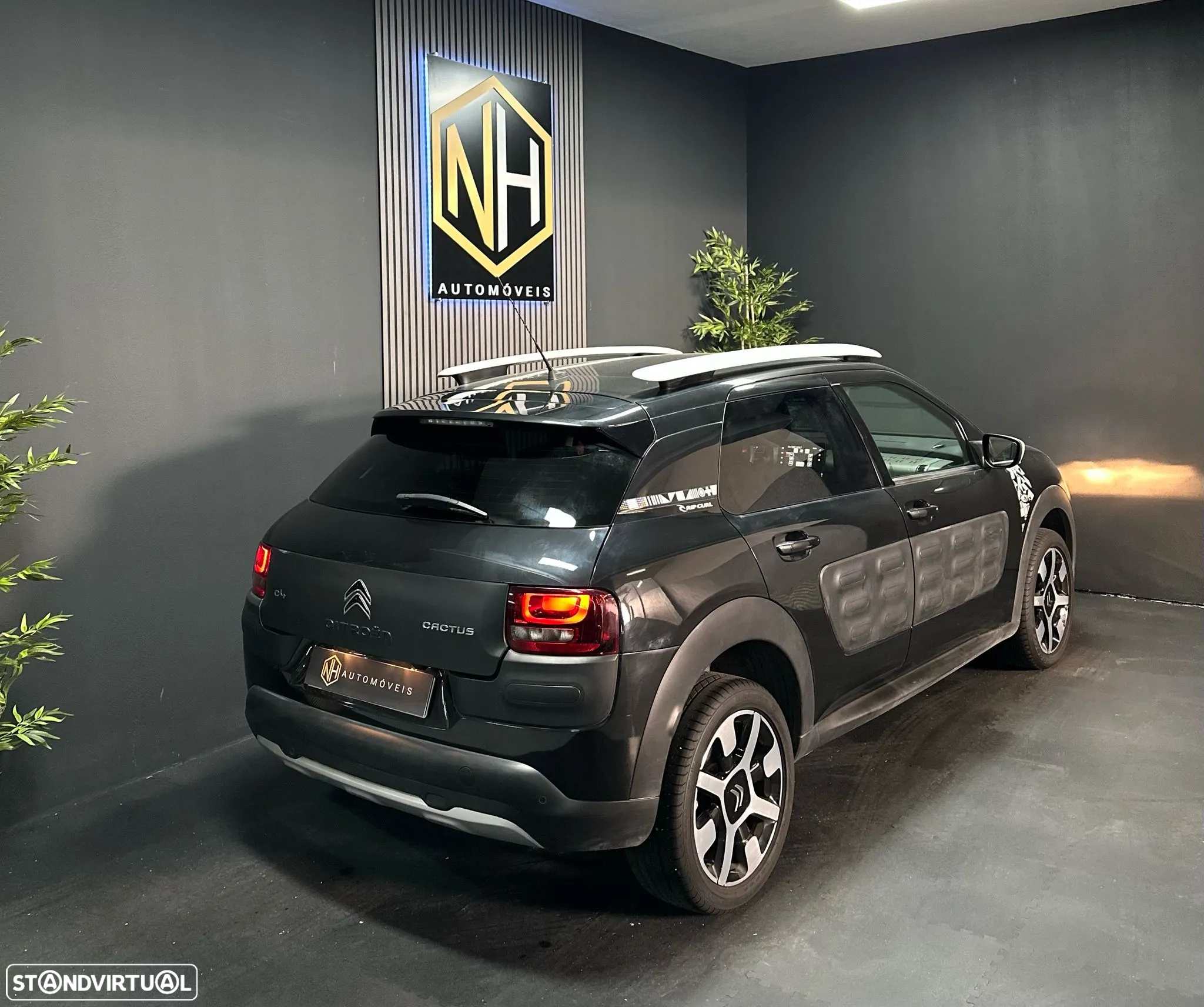 Citroën C4 Cactus 1.2 PureTech Shine EAT6 - 5
