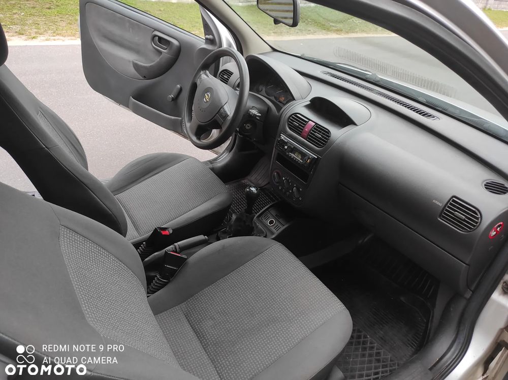 Opel Corsa 1.0 12V Enjoy - 9