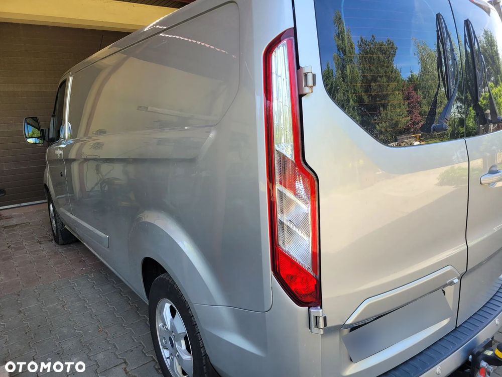 Ford TRANSIT CUSTOM - 4
