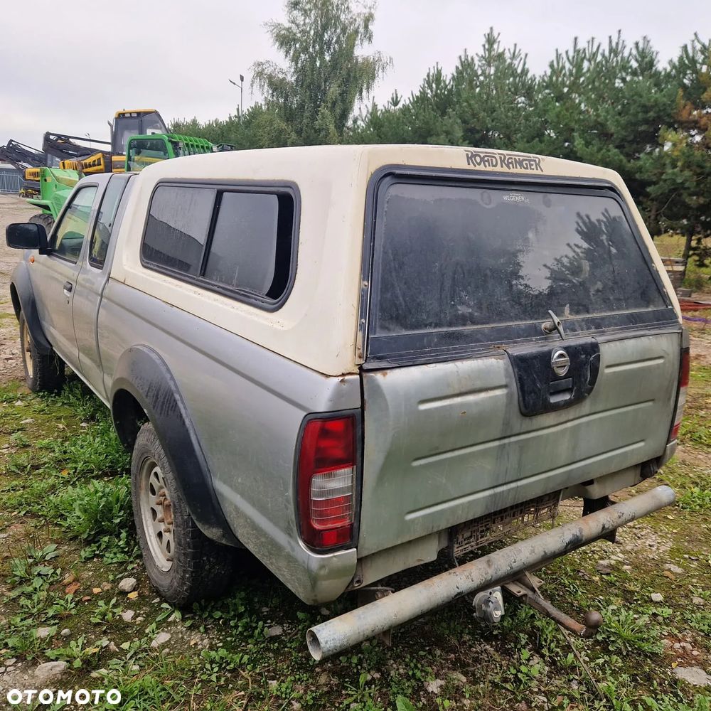 Nissan NP300 Pickup - 3