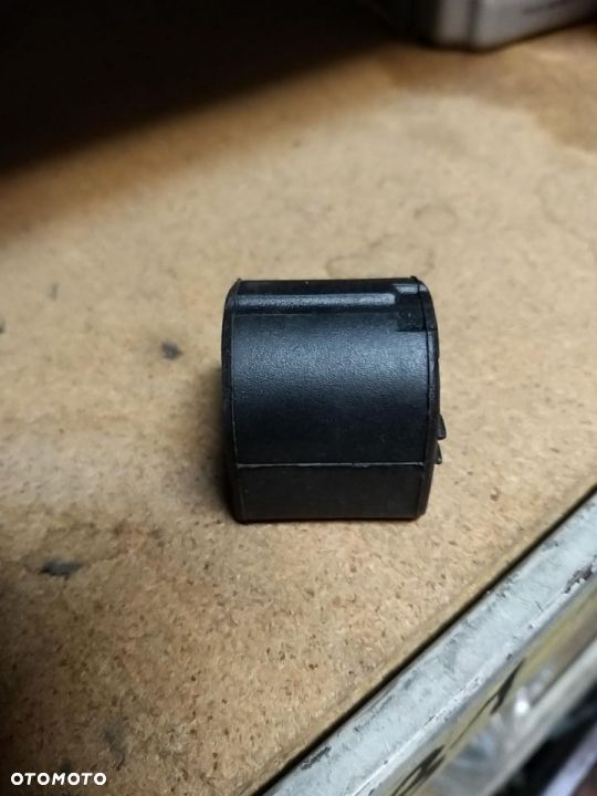 TULEJA Poduszka stabilizatora przód L/P (20mm) OPEL ADAM CORSA D CORSA E 1.0-1.7D 07.06- 0350210S - 2