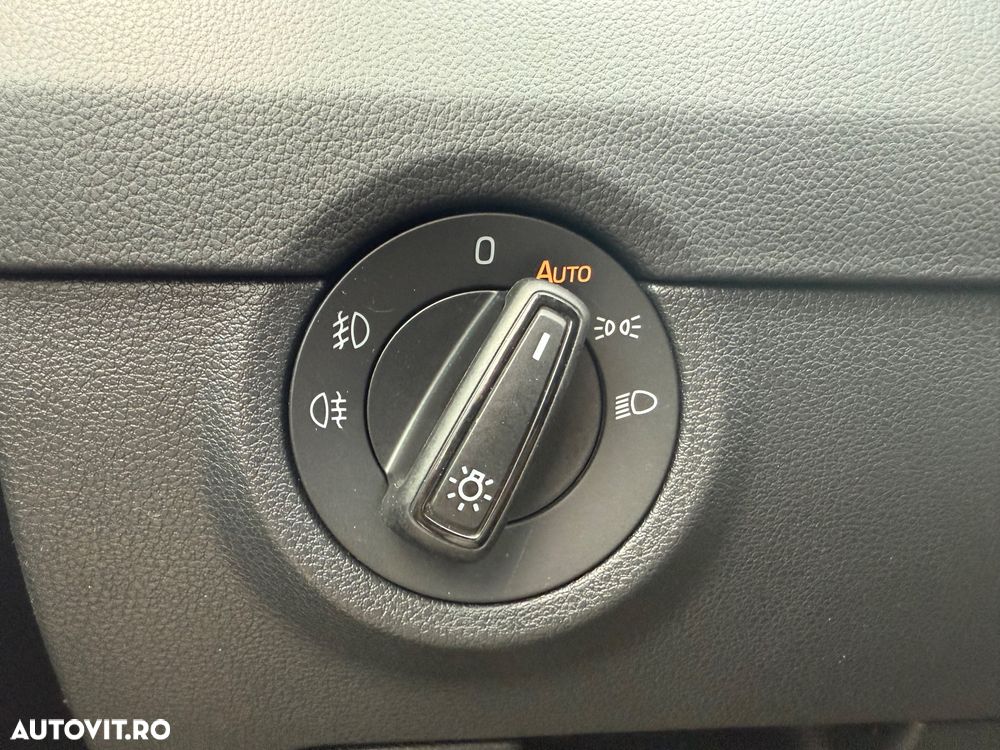 Skoda Octavia 2.0 TDI DSG Ambition - 21